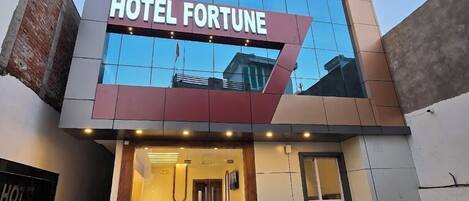 Fachada del alojamiento