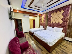 Bureau, chambres insonorisées, Wi-Fi gratuit