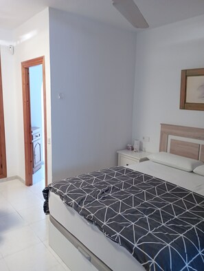 3 bedrooms, iron/ironing board, WiFi, bed sheets - Villa 3 Bedrooms and 3 full bathrooms, private pool, garden and ocean views. (Alcocéber)