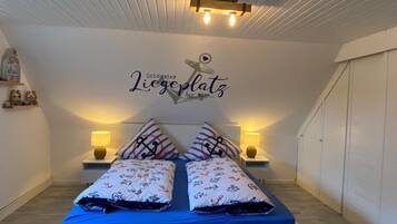 2 Schlafzimmer, BĂŒgeleisen/BĂŒgelbrett, Reisekinderbett, kostenloses WLAN