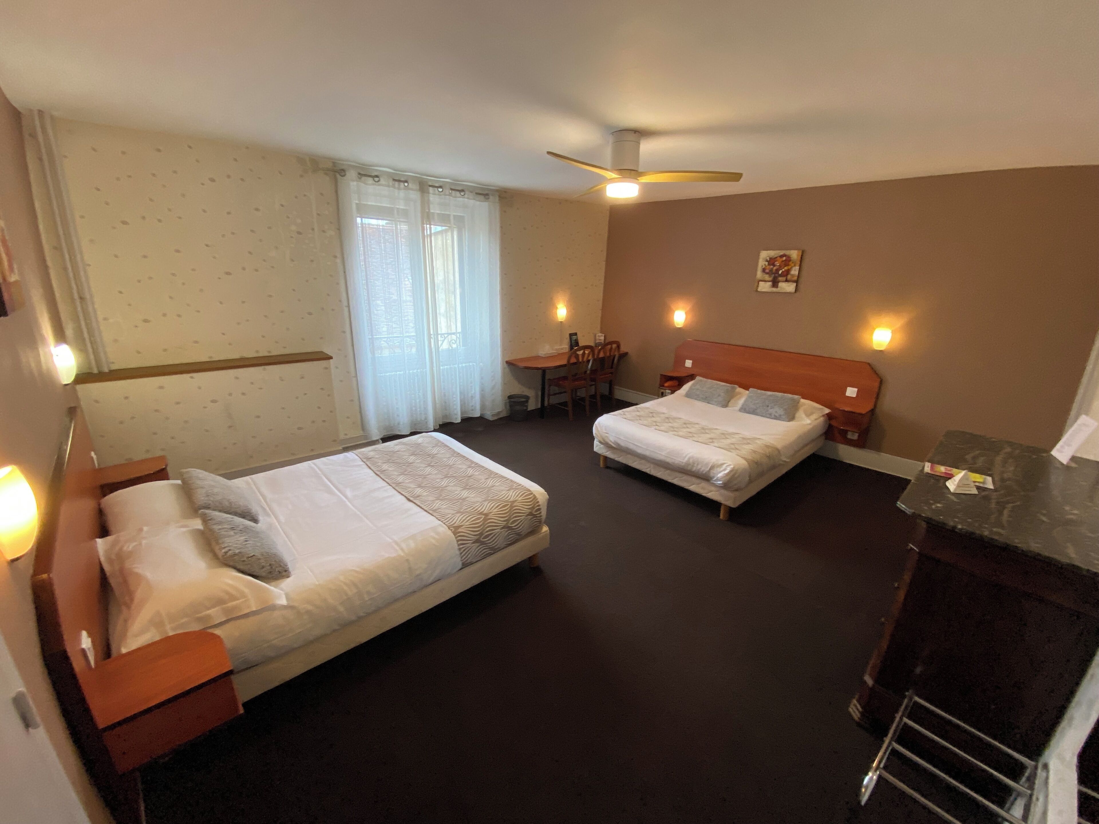 Basic Quadruple Room | Free WiFi