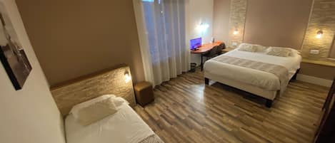 Triple Room, City View | Free WiFi