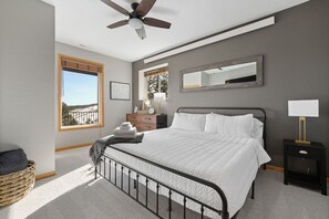 5 bedrooms, iron/ironing board, travel crib, free WiFi