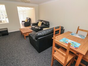 Interior - 21 Heol Gylfinir (Barry)