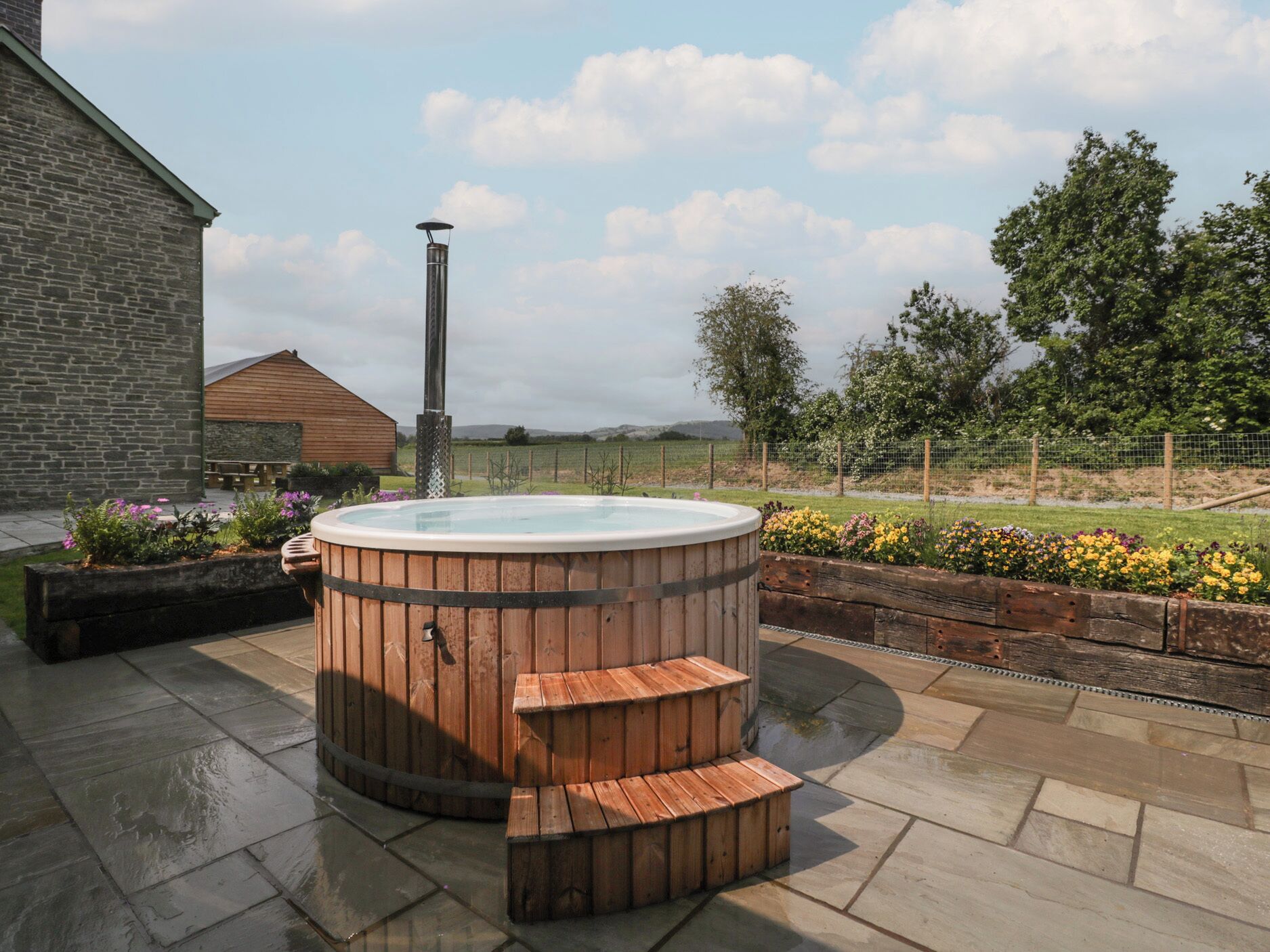 村舍 | 室外 SPA 浴缸