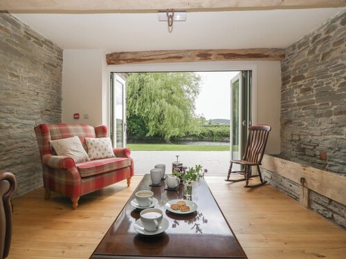 Evenjobb Court Farmhouse