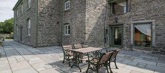 Evenjobb Court Farmhouse