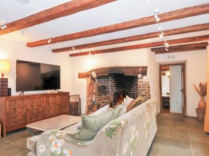 Cottage | Living area