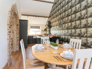 Dining - Molly's Cottage (Malton)