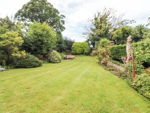 Khuôn viên nơi lưu trú