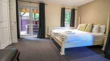 Cottage | 1 bedroom, WiFi (free), individually decorated, individually furnished