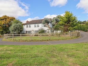 Property grounds - Culver Court Cottage (Crediton)