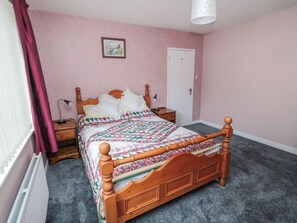3 Schlafzimmer, individuell dekoriert, individuell eingerichtet