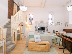 Living area - The Old Nant-y-fflint Chapel (Holywell)