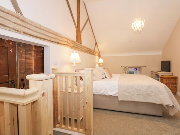 2 bedrooms, individually decorated, individually furnished, free WiFi - The Old Nant-y-fflint Chapel (Holywell)