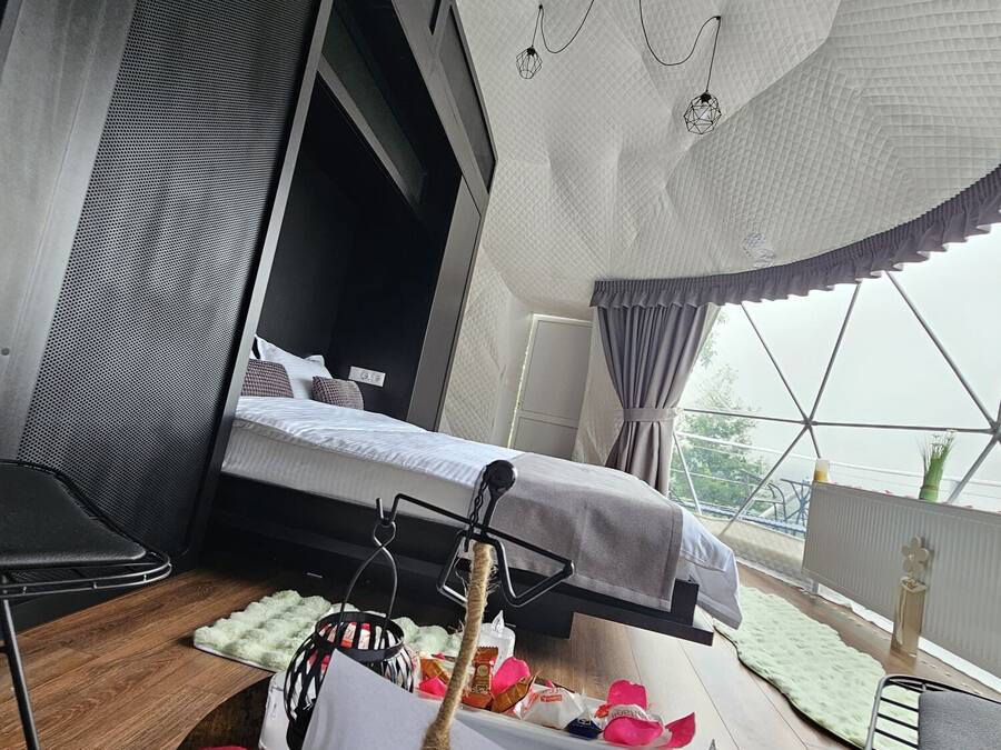 Cabaña Deluxe, balcón, vistas a la montaña | 1 dormitorio, ropa de cama hipoalergénica, wifi gratis y ropa de cama