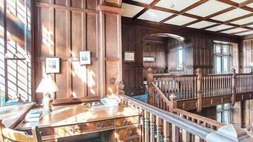 Εσωτερικοί χώροι