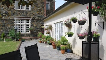 Γεύματα σε εξωτερικό χώρο