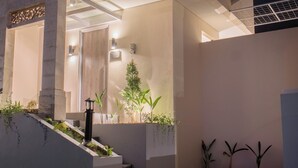 Bagian depan properti