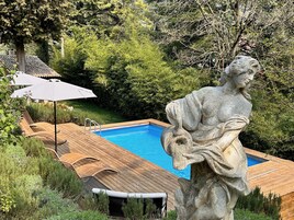 3 piscinas al aire libre