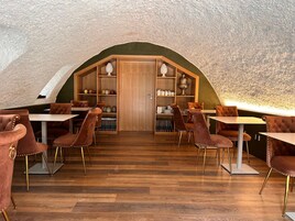 Desayuno continental gratuito y diario