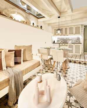 Smart TV, video games