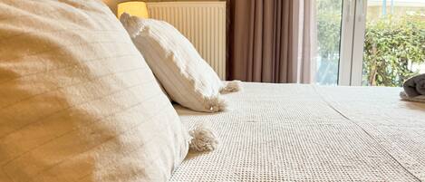 1 Schlafzimmer, Schreibtisch, Bügeleisen/Bügelbrett, kostenloses WLAN