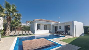 Villa, 3 Bedrooms, Private Pool, Garden View | Pool | Outdoor pool