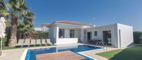 Villa, 3 Bedrooms, Private Pool, Garden View | Pool | Outdoor pool