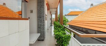 Saren Guesthouse by Secoms