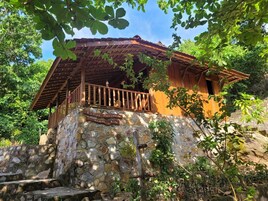 Family Bungalow, Ocean View | 1 bedroom, free WiFi