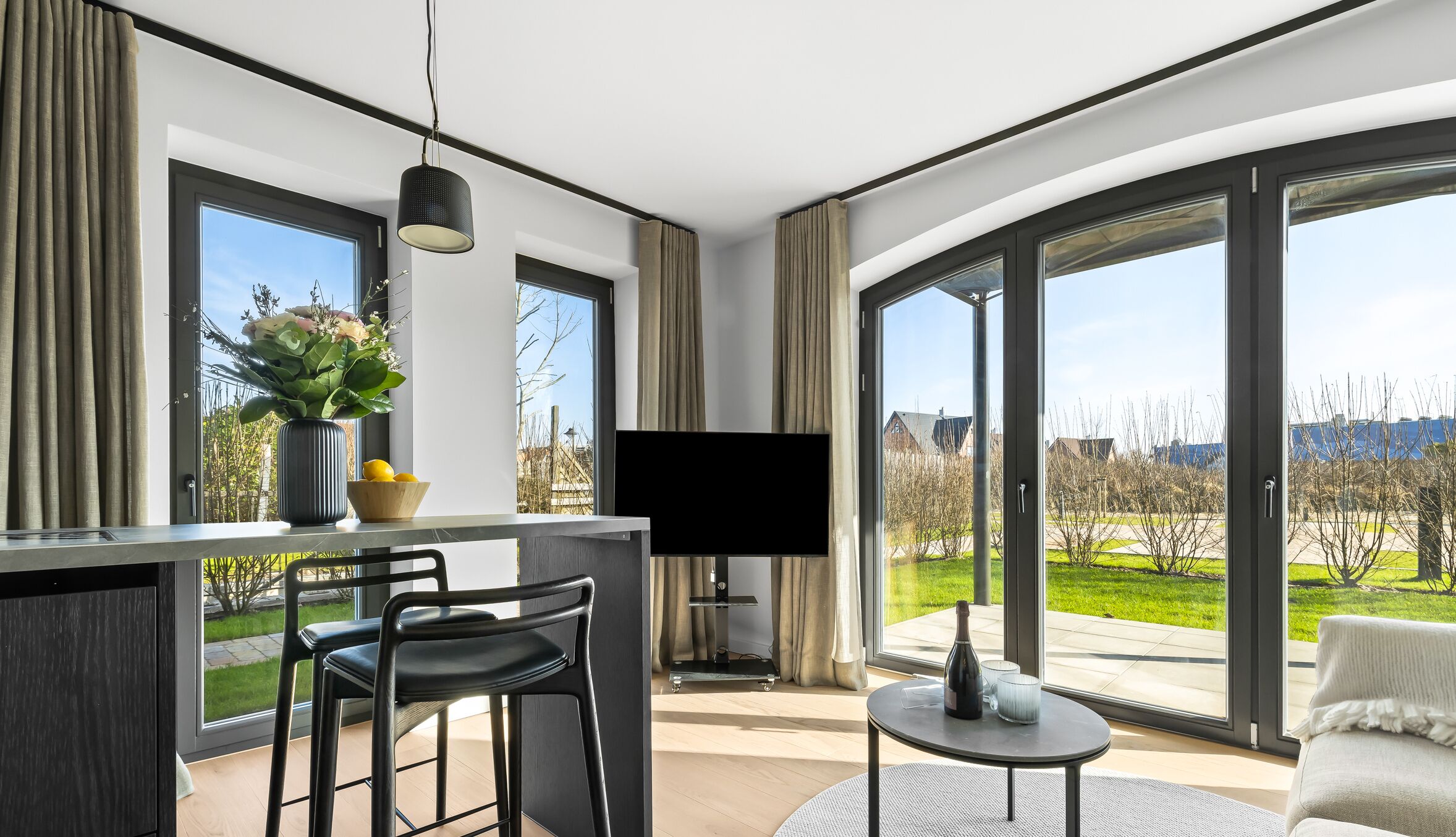 Televisión y estéreo 