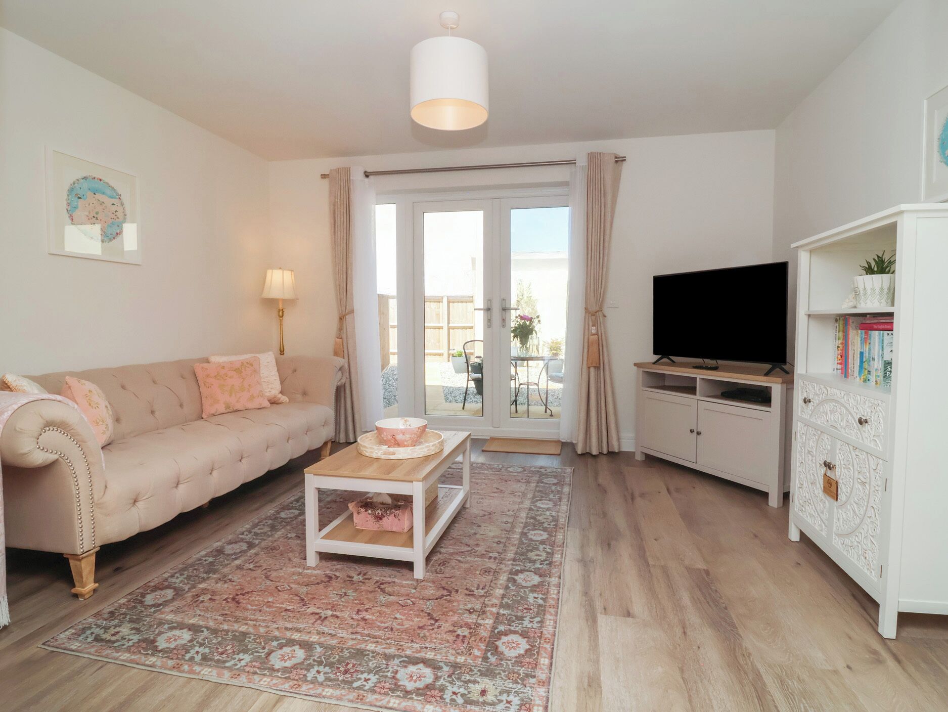 Cottage | Living area | DVD player