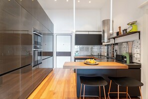 Apartment, 2 Bedrooms, Balcony, Sea View | Private kitchen | Espresso maker, electric kettle