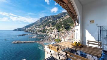Appartamento, 2 camere da letto, balcone, vista mare | Terrazza/patio