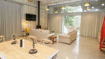 Εσωτερικοί χώροι