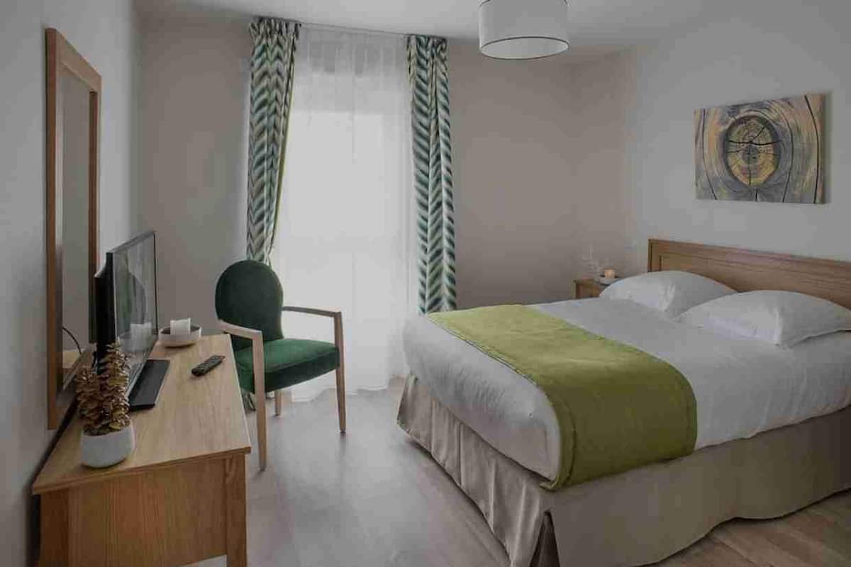 1 bedroom, in-room safe, soundproofing, iron/ironing board