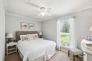 4 chambres, bureau, fer et planche à repasser, Wi-Fi gratuit