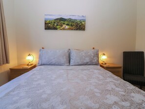 Cottage | 1 bedroom, individually decorated, individually furnished, free WiFi