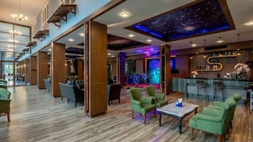 ロビーラウンジ