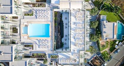 Salt Apartments Green Ocean