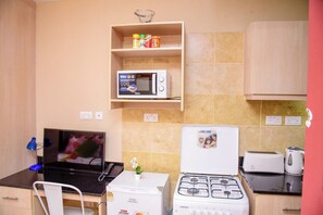 Private kitchen - Studio Apartment Nairobi West  (Nairobi)