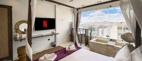 Basic Studio | 5 bedrooms, iron/ironing board, bed sheets