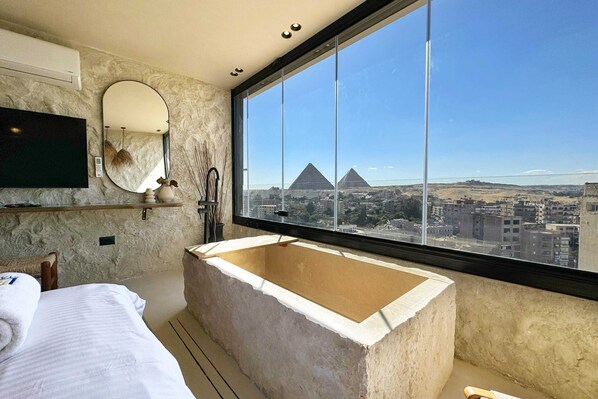 Basic Apartment | 2 bedrooms, iron/ironing board, bed sheets - The 2 BDR Pyramids Vista w/ Bathtub (Giza)