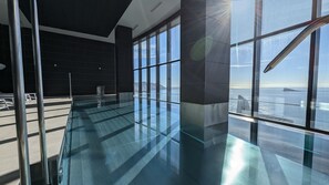 Piscine couverte