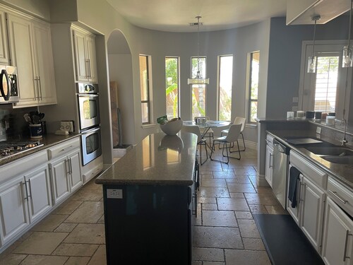 Large Spacious Bedroom with attached Jack&Jill  bathroom