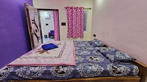 Family Quadruple Room | Free WiFi - Hotel Shree Gundicha Lodge  (Puri)