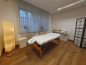 Behandlungsräume für Paare, Körperbehandlungen, Reflexologie