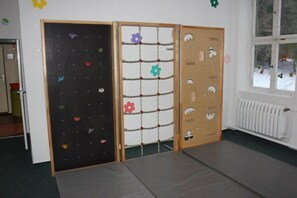 Children’s play area – indoor