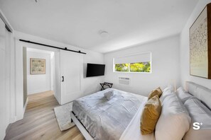 1 bedroom, iron/ironing board, travel crib, WiFi